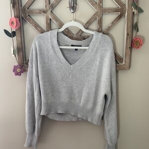 Lulu's Light Gray V-Neck Sweater